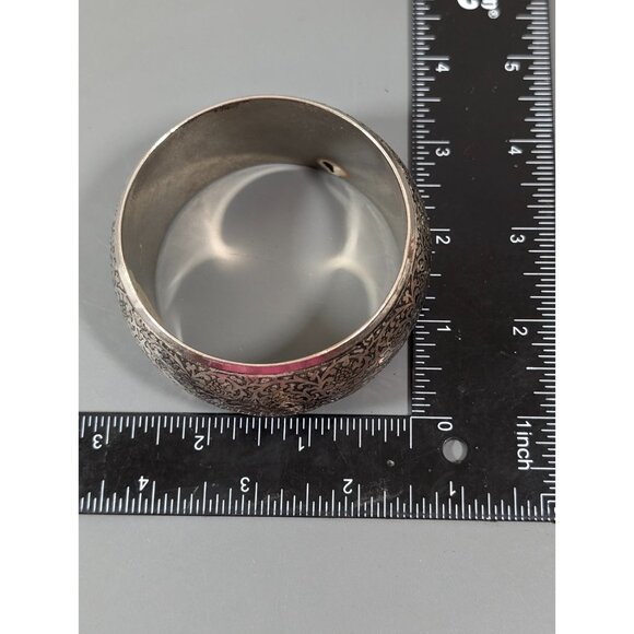 American Eagle Y2K Bracelet Silver Tone Repousse Style Wide Chunky Tribal Boho - Picture 9 of 10